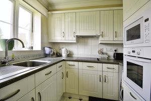 KITCHEN- click for photo gallery